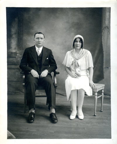 lorene_ann_mutschler_to_joseph_nilles_wedding_june_16_1930.jpg 